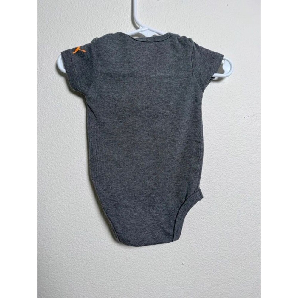 Set of 2 Puma Grey/Navy Bodysuit/Onsie Boys size 3/6M Bundle - Picture 5 of 10